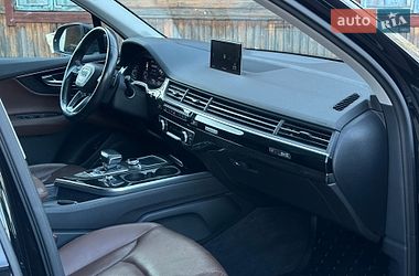 Внедорожник / Кроссовер Audi Q7 2017 в Сарнах