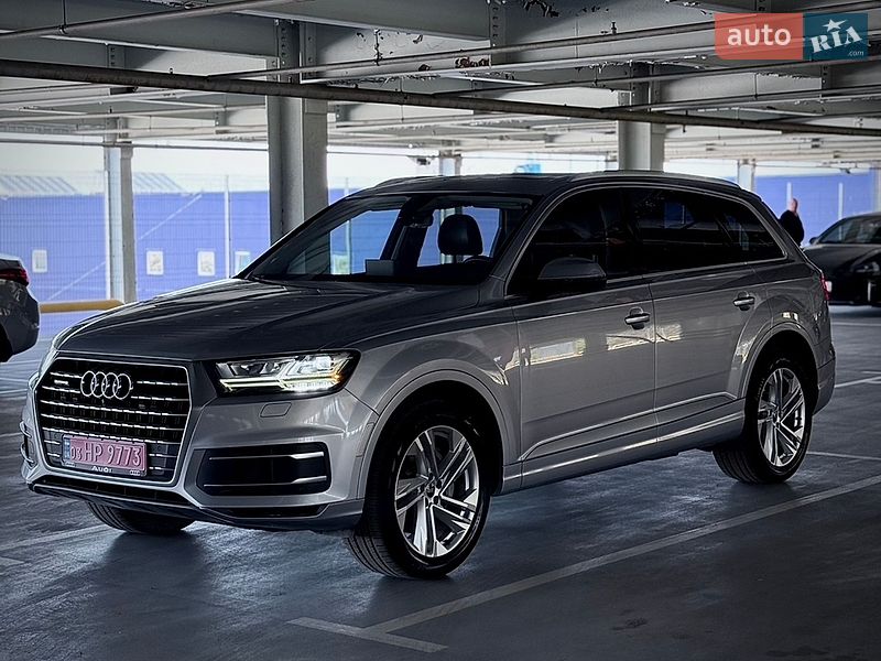 Внедорожник / Кроссовер Audi Q7 2018 в Киеве