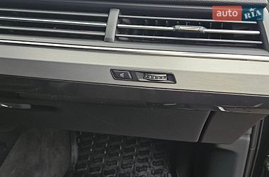 Внедорожник / Кроссовер Audi Q7 2016 в Каменец-Подольском