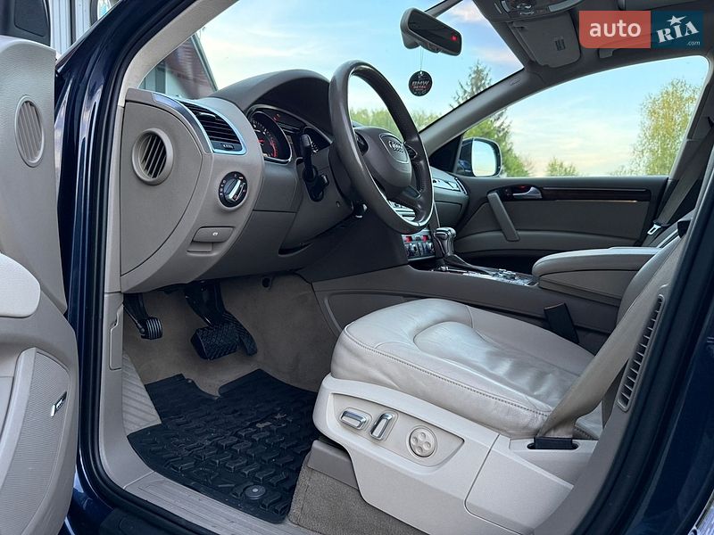 Внедорожник / Кроссовер Audi Q7 2012 в Ковеле