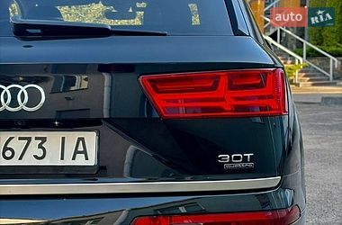Внедорожник / Кроссовер Audi Q7 2018 в Луцке