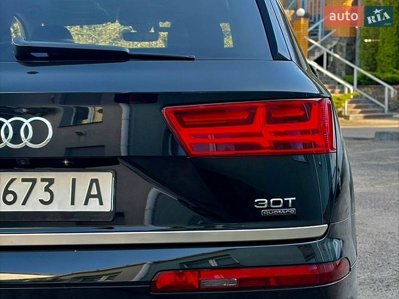 Внедорожник / Кроссовер Audi Q7 2018 в Луцке
