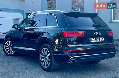 Внедорожник / Кроссовер Audi Q7 2018 в Луцке