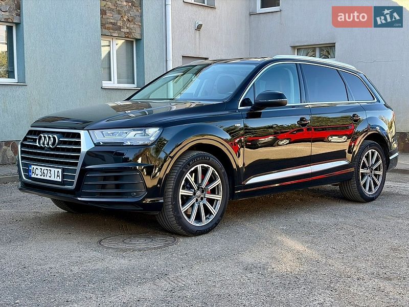 Внедорожник / Кроссовер Audi Q7 2018 в Луцке