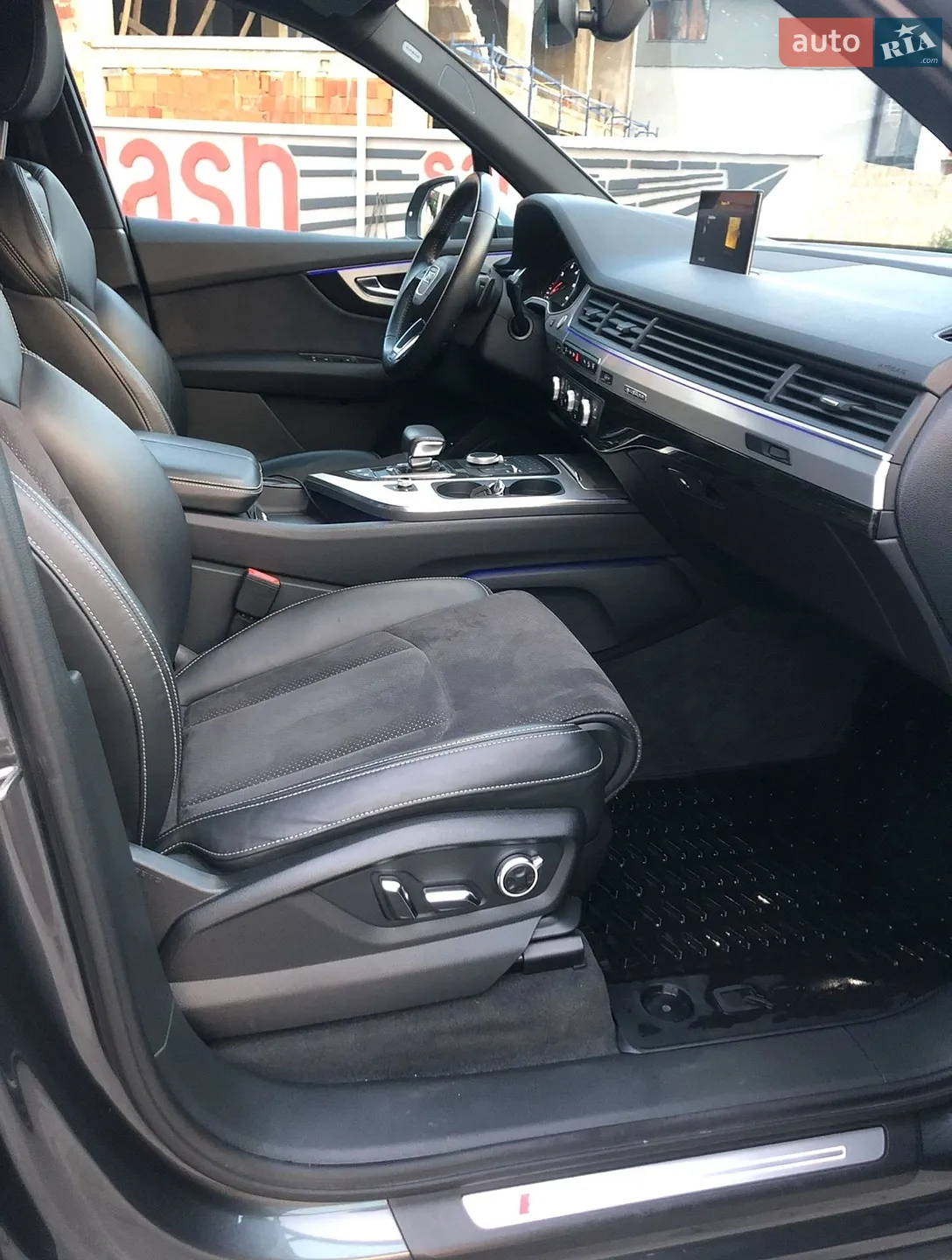2016 Audi Q7 - мініатюра 9