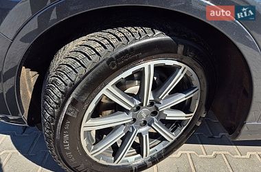 Позашляховик / Кросовер Audi Q7 2016 в Кам'янець-Подільському