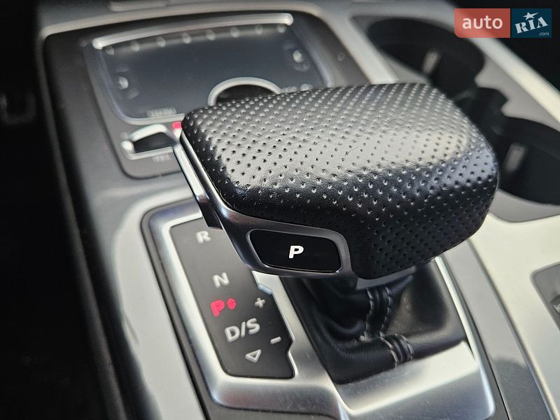 Позашляховик / Кросовер Audi Q7 2016 в Кам'янець-Подільському