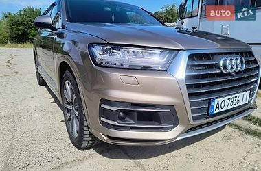 Внедорожник / Кроссовер Audi Q7 2018 в Ужгороде