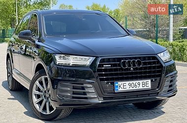 Внедорожник / Кроссовер Audi Q7 2018 в Каменском