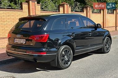 Внедорожник / Кроссовер Audi Q7 2011 в Киеве