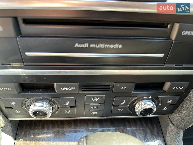 Внедорожник / Кроссовер Audi Q7 2011 в Киеве