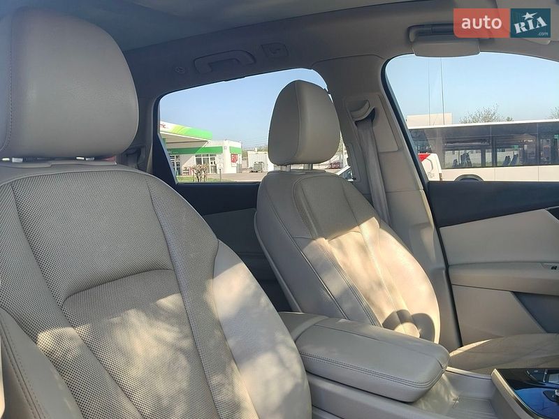 Внедорожник / Кроссовер Audi Q7 2016 в Белой Церкви