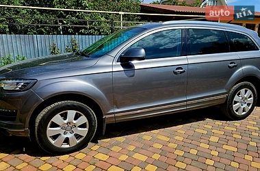 Внедорожник / Кроссовер Audi Q7 2013 в Ужгороде