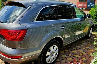 Внедорожник / Кроссовер Audi Q7 2013 в Ужгороде