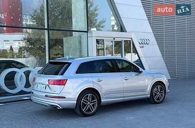 Внедорожник / Кроссовер Audi Q7 2017 в Харькове