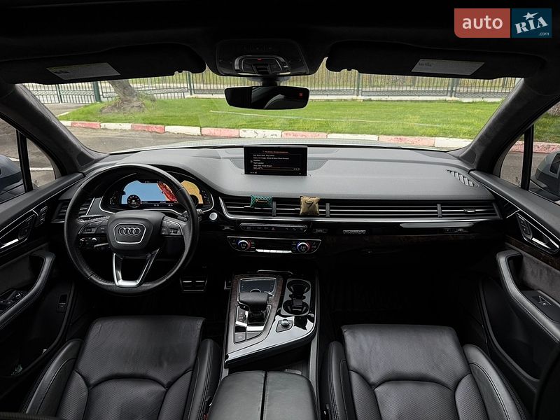 Внедорожник / Кроссовер Audi Q7 2017 в Харькове