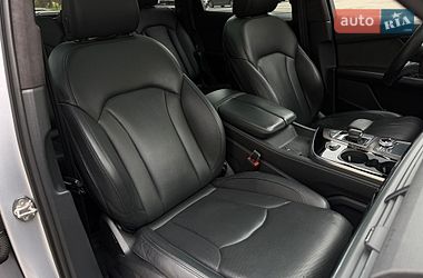 Внедорожник / Кроссовер Audi Q7 2017 в Харькове