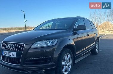 Внедорожник / Кроссовер Audi Q7 2011 в Ровно