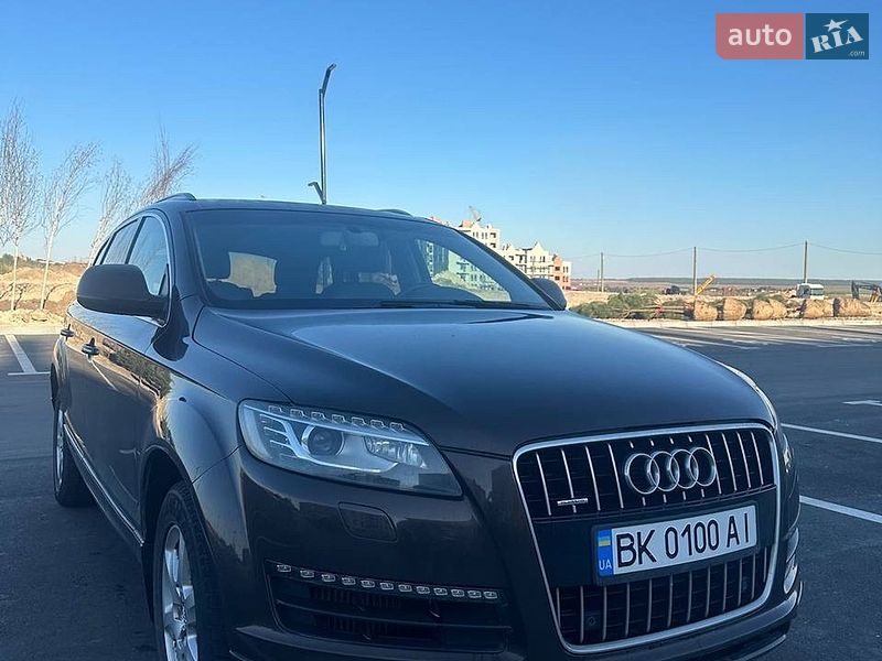 Внедорожник / Кроссовер Audi Q7 2011 в Ровно