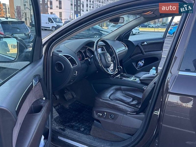 Внедорожник / Кроссовер Audi Q7 2011 в Ровно