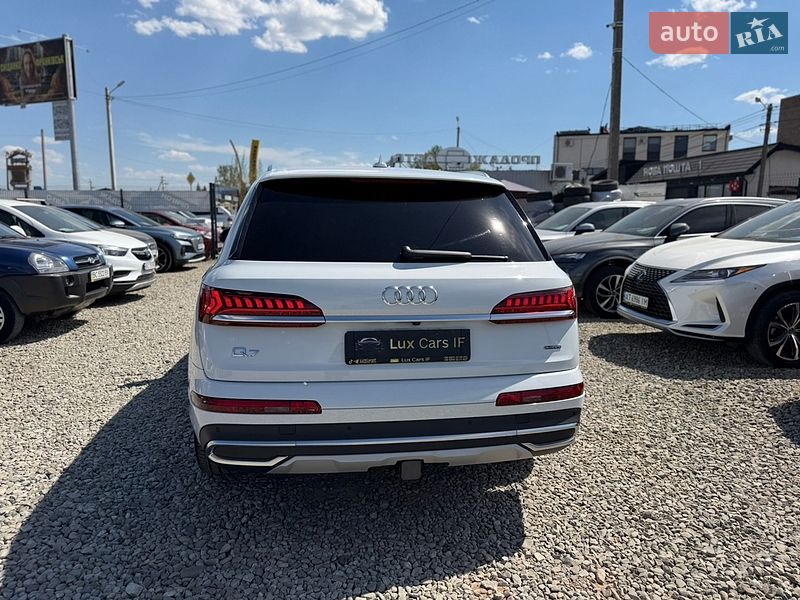 Внедорожник / Кроссовер Audi Q7 2020 в Ивано-Франковске