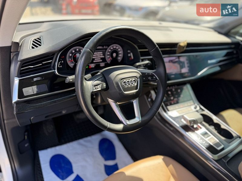 Внедорожник / Кроссовер Audi Q7 2020 в Ивано-Франковске