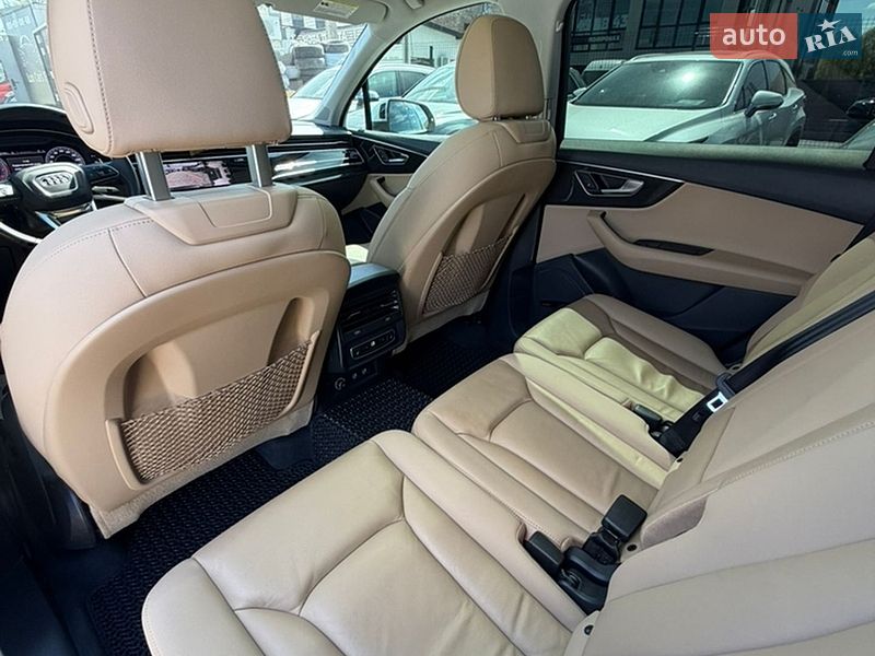 Внедорожник / Кроссовер Audi Q7 2020 в Ивано-Франковске