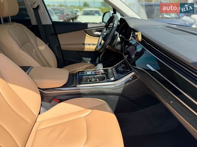 Внедорожник / Кроссовер Audi Q7 2020 в Ивано-Франковске
