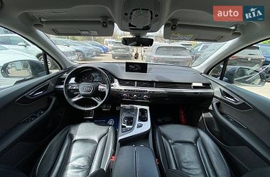 Внедорожник / Кроссовер Audi Q7 2016 в Черновцах