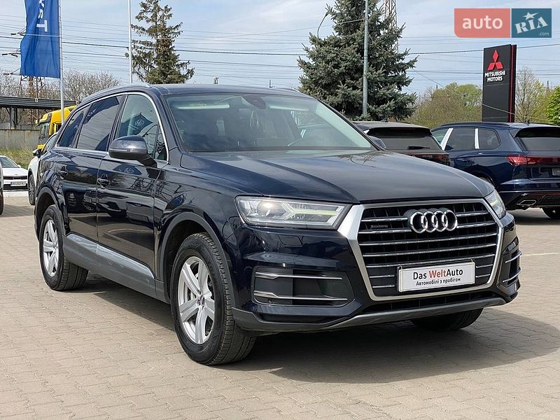 Внедорожник / Кроссовер Audi Q7 2016 в Черновцах