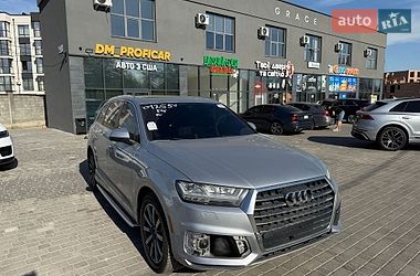 Внедорожник / Кроссовер Audi Q7 2018 в Ровно