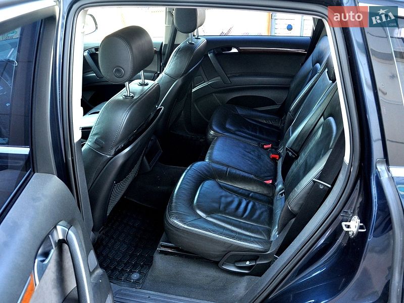 Внедорожник / Кроссовер Audi Q7 2010 в Львове