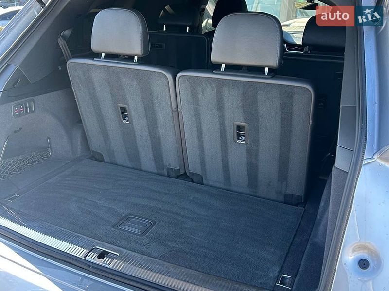 Внедорожник / Кроссовер Audi Q7 2018 в Виннице