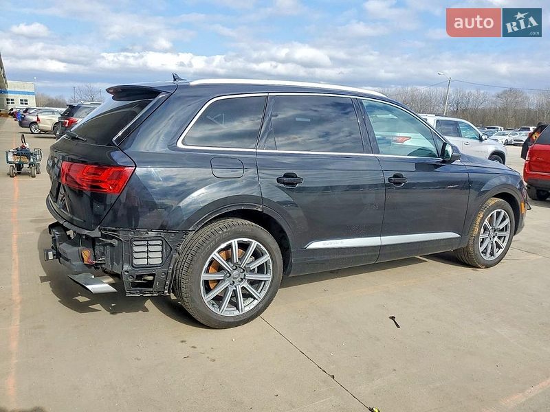 Внедорожник / Кроссовер Audi Q7 2019 в Львове