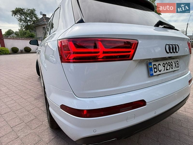 Внедорожник / Кроссовер Audi Q7 2018 в Стрые