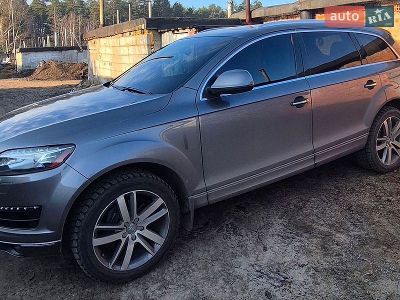Внедорожник / Кроссовер Audi Q7 2013 в Славутиче
