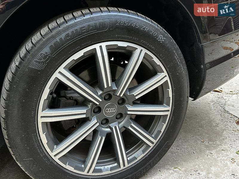 Внедорожник / Кроссовер Audi Q7 2016 в Львове