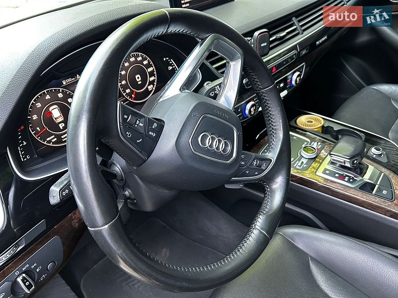 Внедорожник / Кроссовер Audi Q7 2016 в Львове