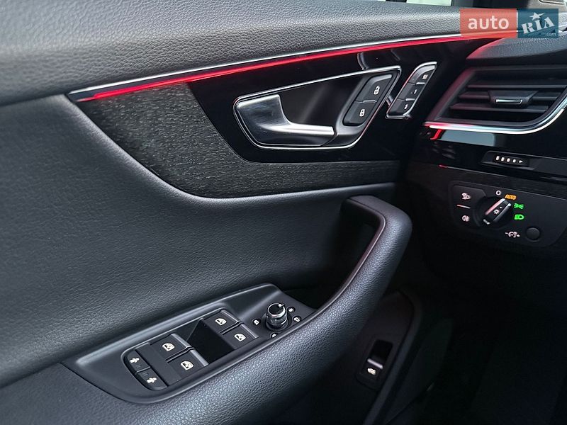 Внедорожник / Кроссовер Audi Q7 2018 в Киеве