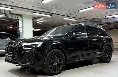 Внедорожник / Кроссовер Audi Q7 2024 в Киеве
