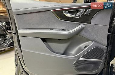 Внедорожник / Кроссовер Audi Q7 2024 в Киеве