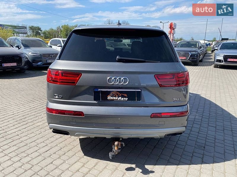 Внедорожник / Кроссовер Audi Q7 2016 в Львове