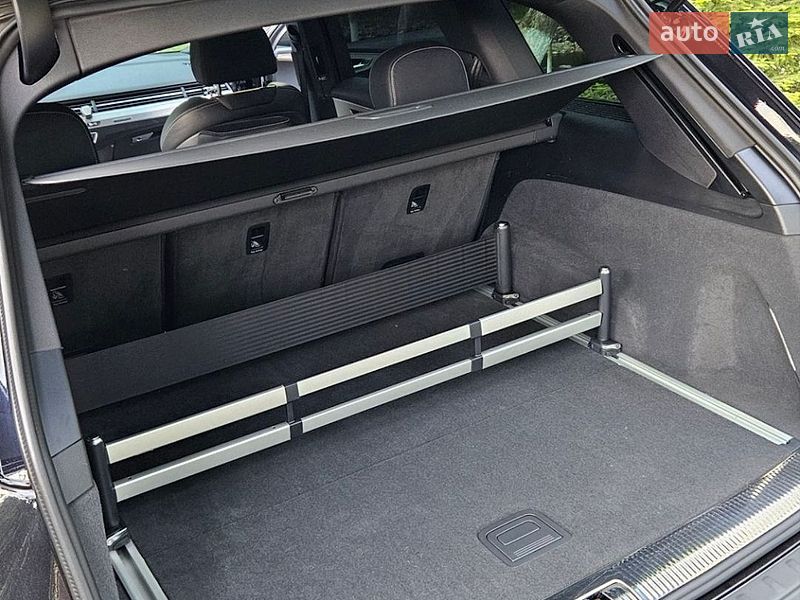 Внедорожник / Кроссовер Audi Q7 2015 в Сваляве