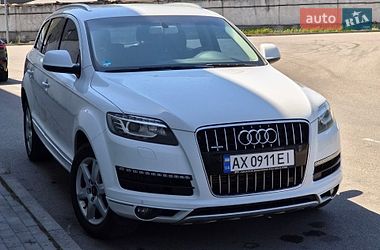 Позашляховик / Кросовер Audi Q7 2013 в Києві