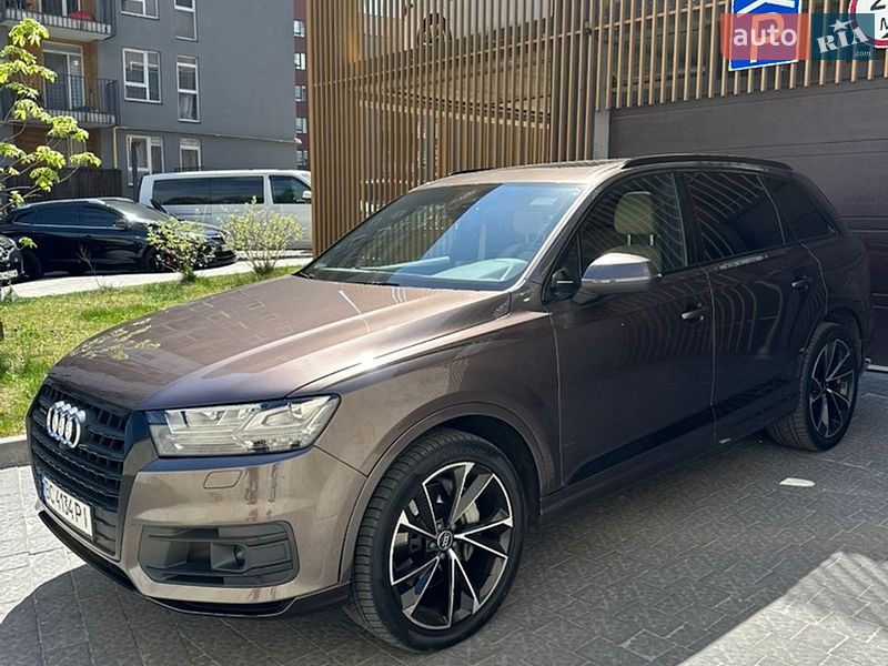 Внедорожник / Кроссовер Audi Q7 2017 в Львове
