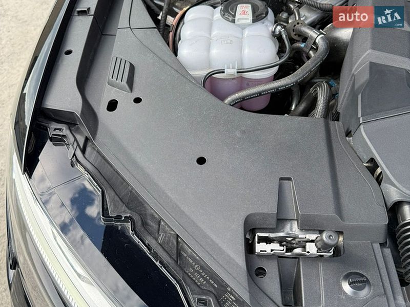 Внедорожник / Кроссовер Audi Q7 2024 в Подольске