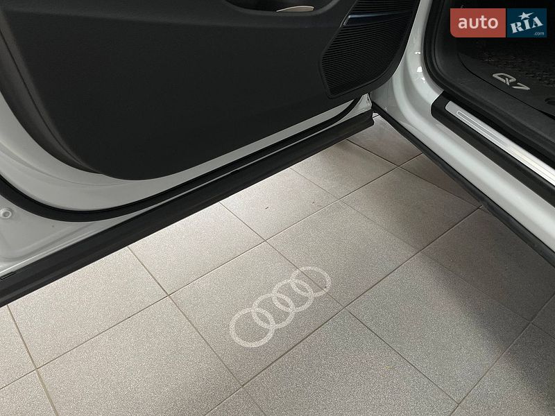 Внедорожник / Кроссовер Audi Q7 2023 в Киеве