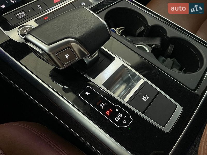 Внедорожник / Кроссовер Audi Q7 2023 в Киеве