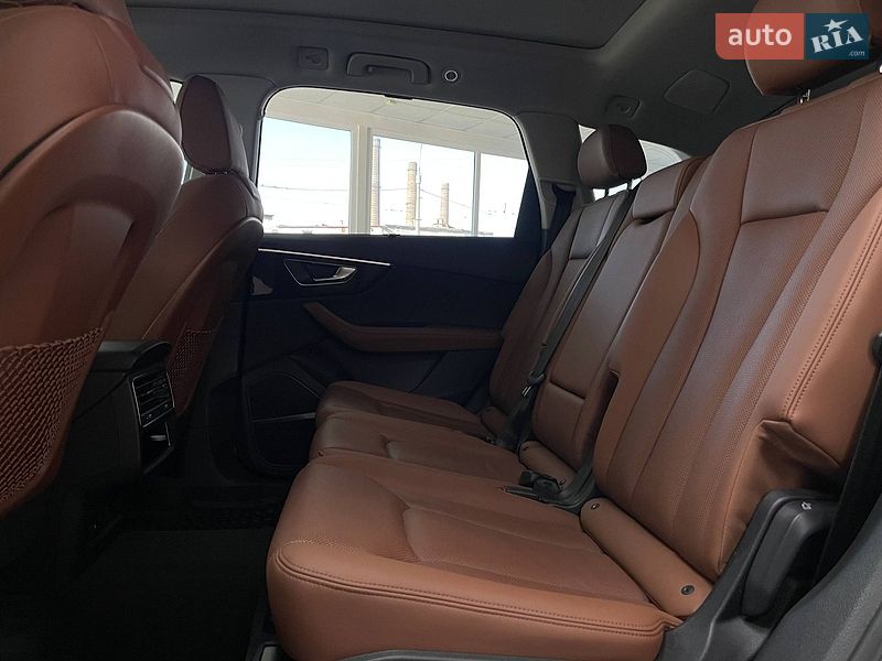 Внедорожник / Кроссовер Audi Q7 2023 в Киеве