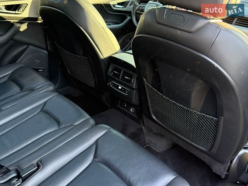 Внедорожник / Кроссовер Audi Q7 2018 в Харькове